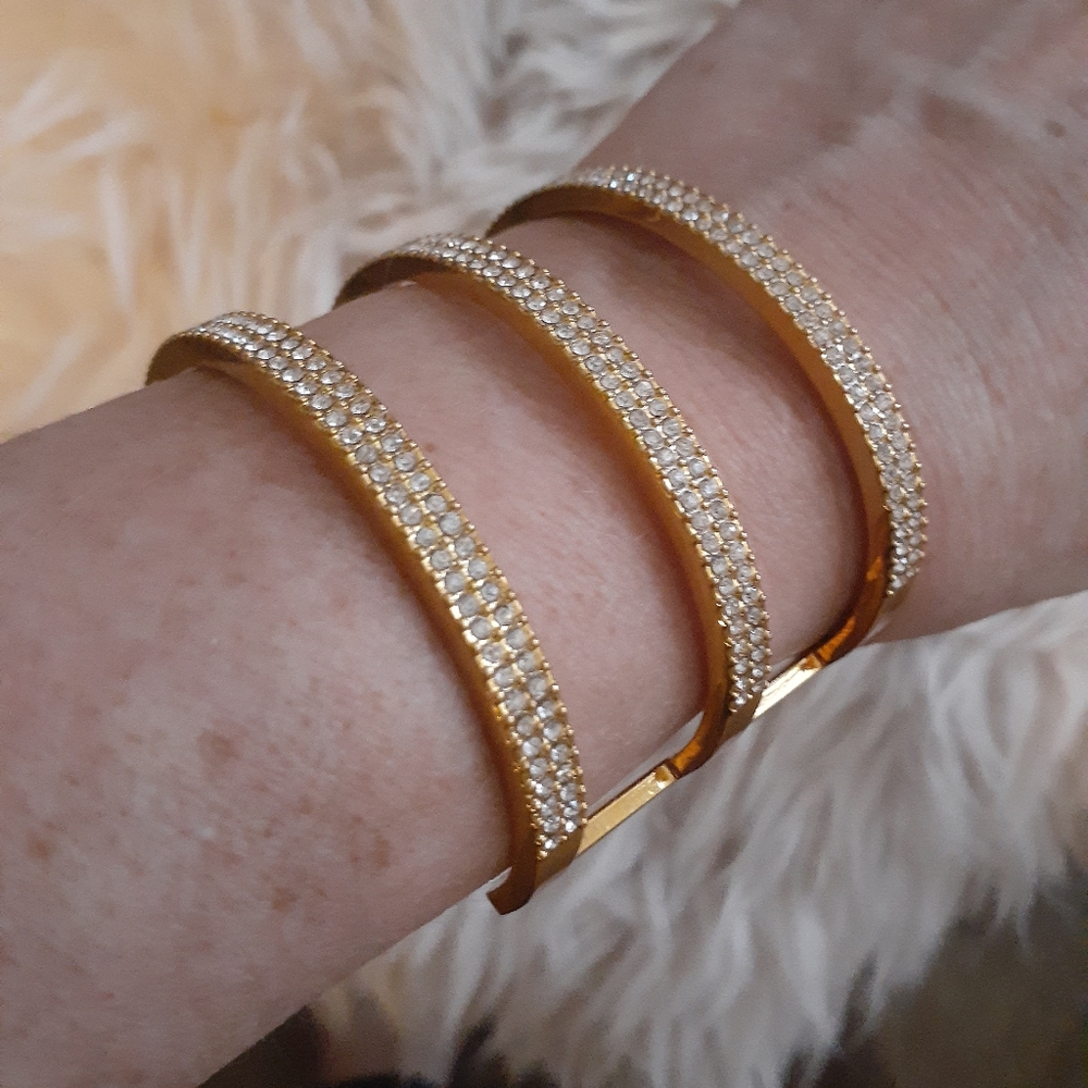 Brand New Vince Camuto Gold and Rhinestone Cuff Bracelet 💜